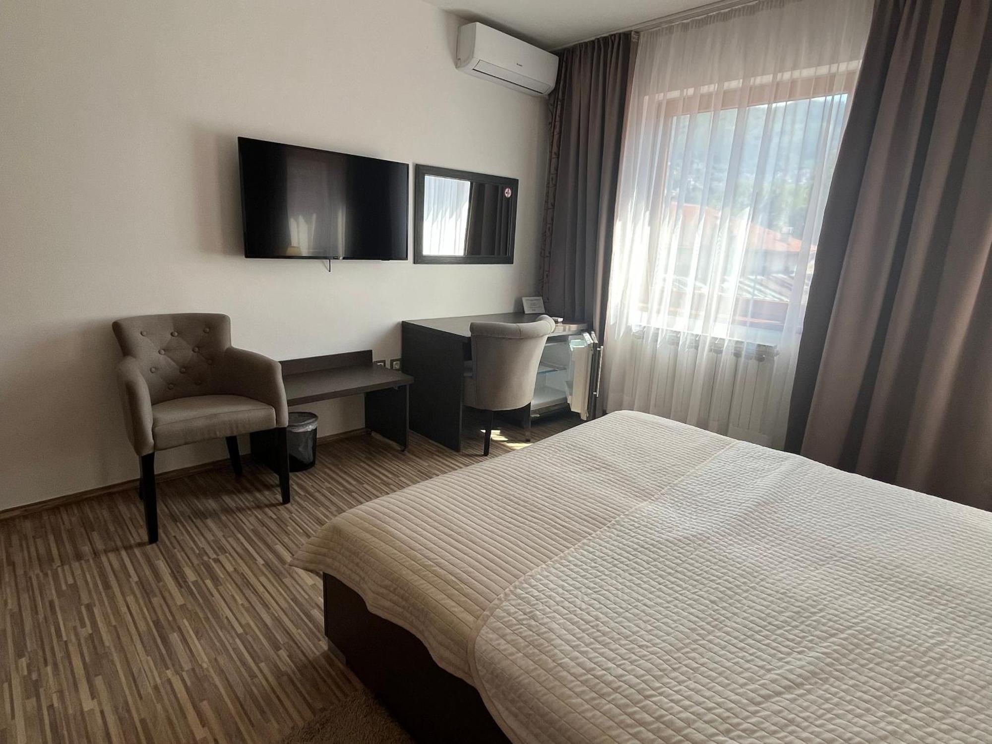 Hotel Divan Sarajevo Luaran gambar